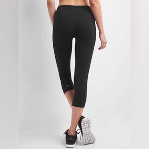Gap Gfast Cropped Leggings
